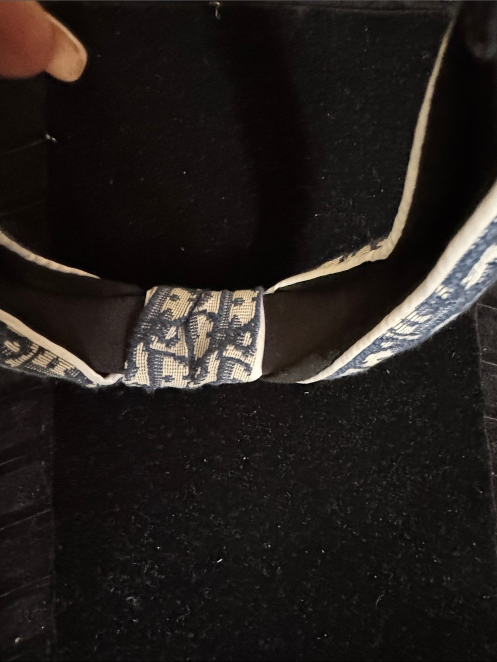 Dior Elegant Blue and White Headband - Picture 4 of 7